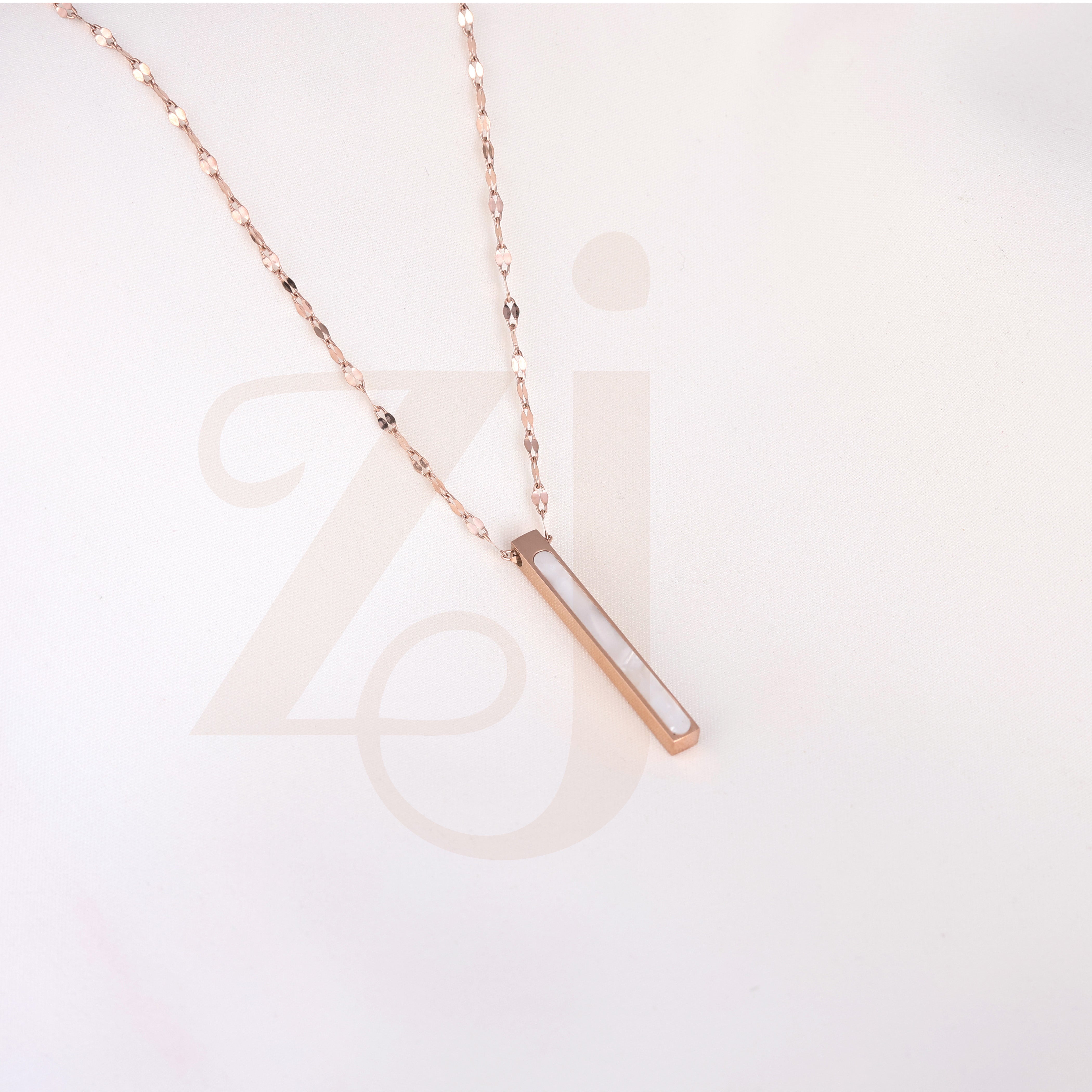 18K RoseGold Uniqueness Necklace For Girls