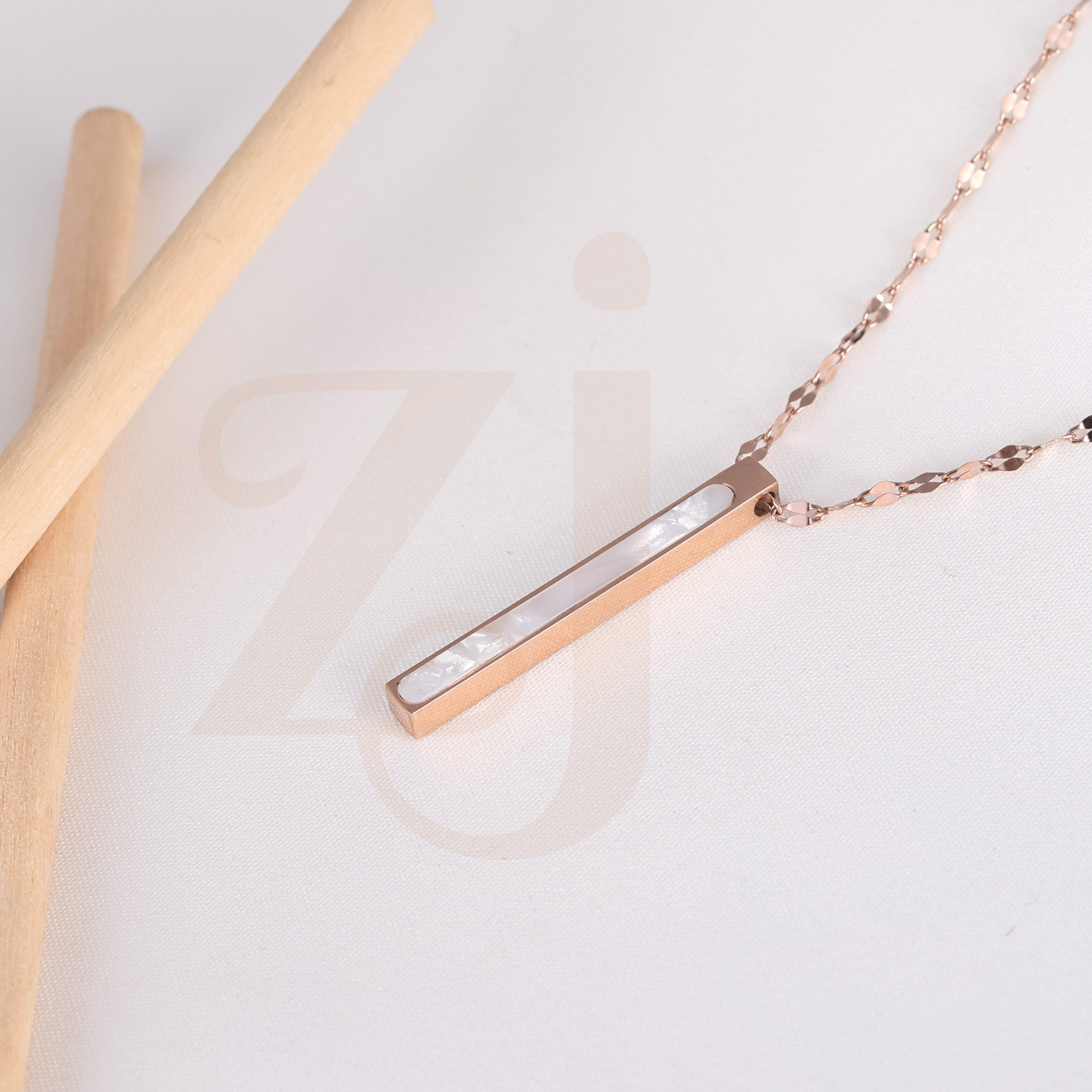 18K RoseGold Uniqueness Necklace For Girls