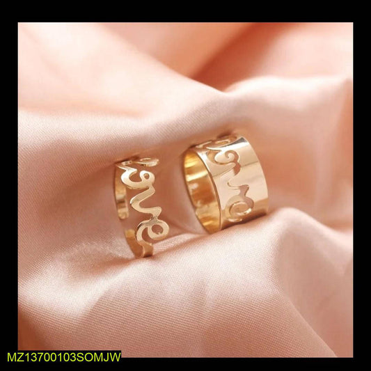 Golden Love Rings set of 2